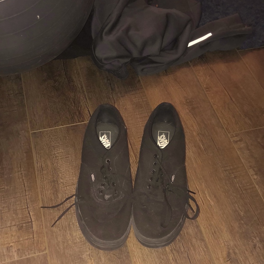 Black vans